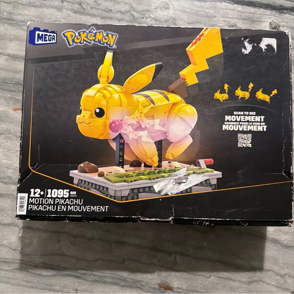 Mega Pokémon Pikachu Building Set